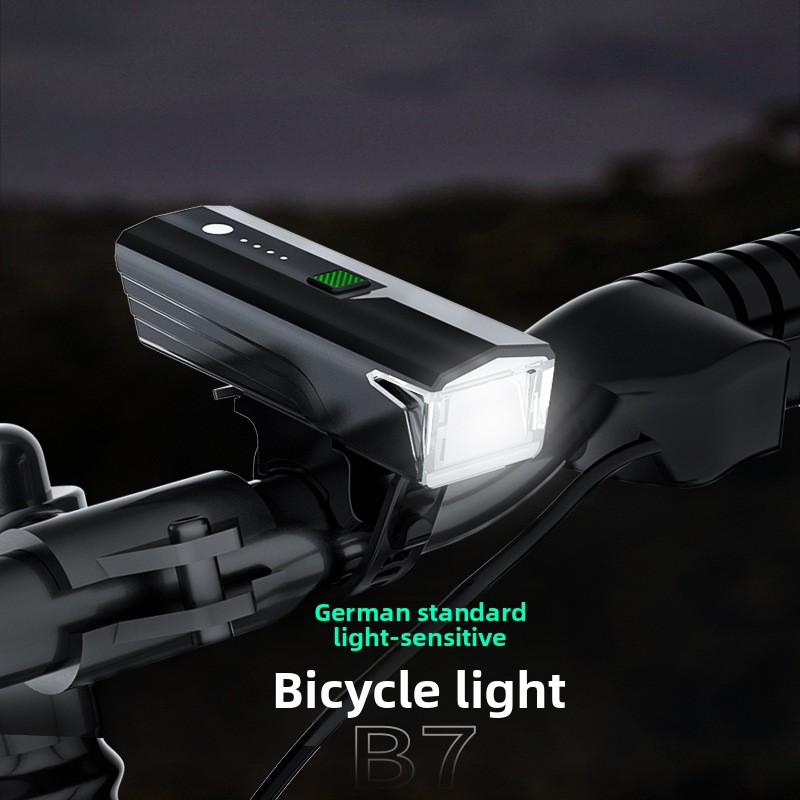 Lanterna para Bicicleta de Mon - Mountain Biking Essentials avaliação e preço